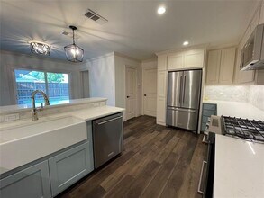 5226 Pensacola Dr in Garland, TX - Building Photo - Building Photo