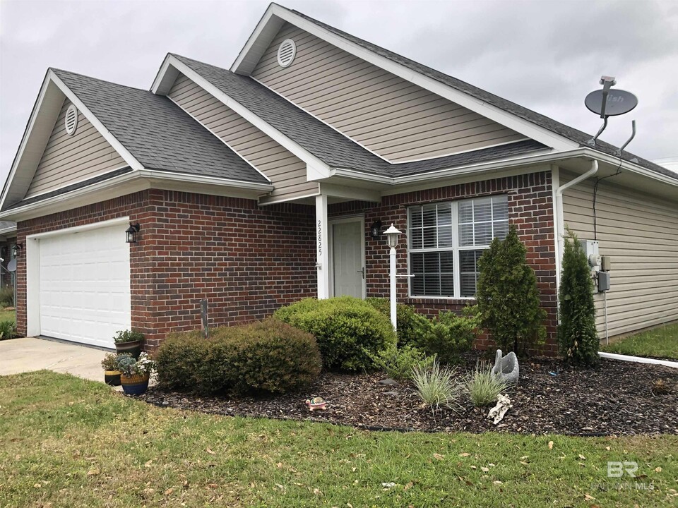 22825 Respite Ln in Foley, AL - Building Photo