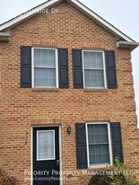 270 Telluride Drive in Broadway, VA - Building Photo