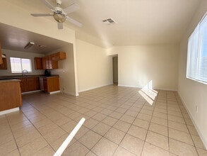 4112 Galva Ct in Las Vegas, NV - Building Photo - Building Photo