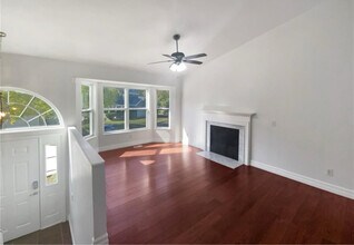 747 Highland Ave in Valley Park, MO - Building Photo - Building Photo