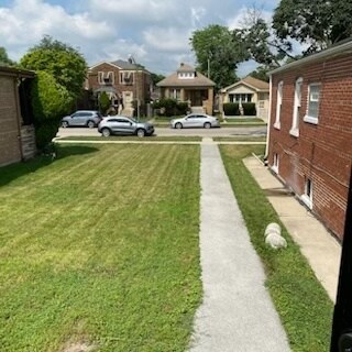 8739 S Euclid Ave in Chicago, IL - Building Photo - Building Photo