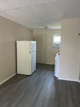704 Hopkins St in Augusta, GA - Building Photo - Building Photo