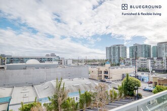 4210 Del Rey Ave in Marina Del Rey, CA - Building Photo - Building Photo