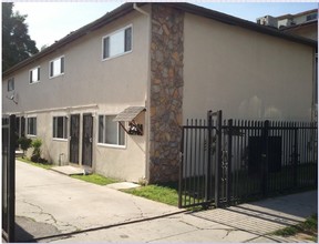 208-212 S Avenue 58 in Los Angeles, CA - Building Photo - Building Photo