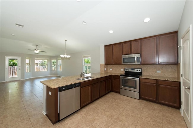 19005 Mangan Way in Pflugerville, TX - Building Photo - Building Photo
