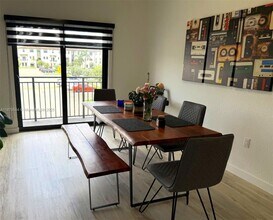 15560 SW 136th St in Miami, FL - Building Photo - Building Photo