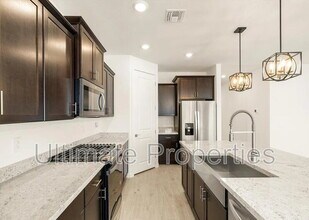 17322 W Eva St in Waddell, AZ - Building Photo - Building Photo