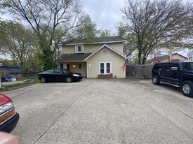 524 Florida St in Lawrence, KS - Building Photo