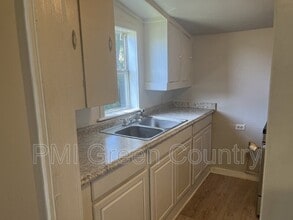 219 N Bristow Ave in Coweta, OK - Building Photo - Building Photo