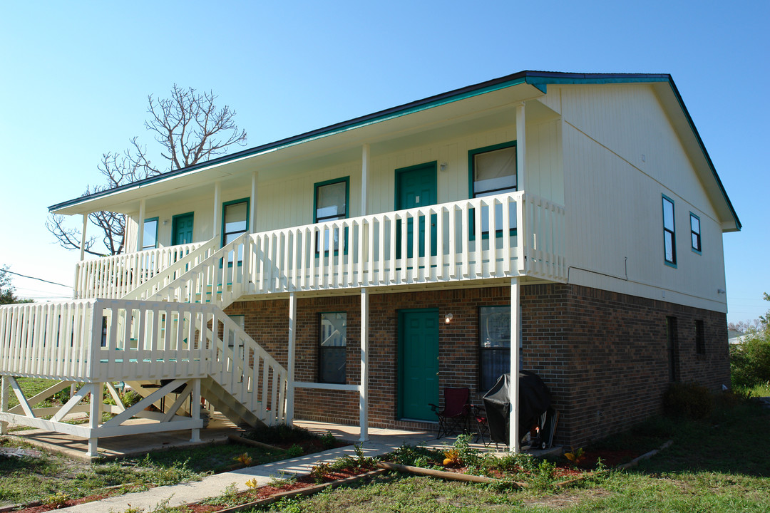 3356 La Leyenda Ct in Gulf Breeze, FL - Foto de edificio