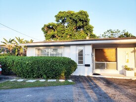 5150 NE 17th Terrace in Fort Lauderdale, FL - Building Photo