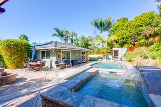 3000 Azahar St in Carlsbad, CA - Building Photo - Building Photo