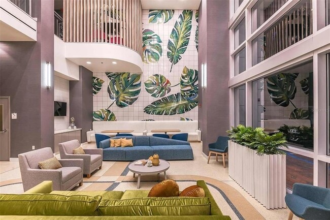 413 E Pine St in Orlando, FL - Building Photo - Building Photo