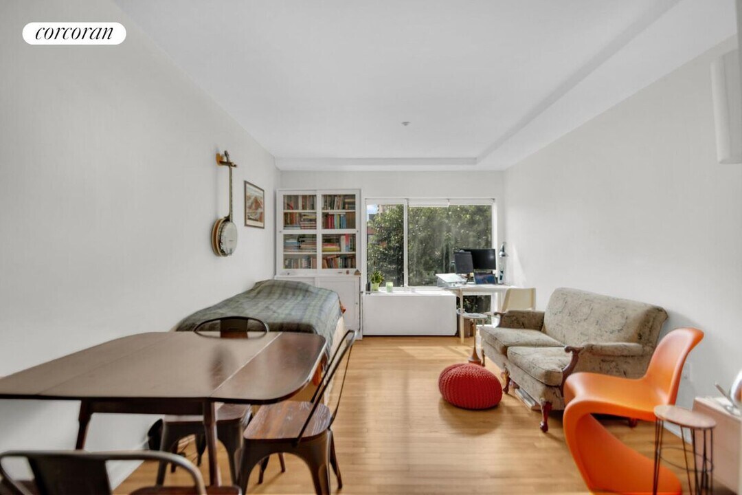 152 E 118th St in New York, NY - Building Photo