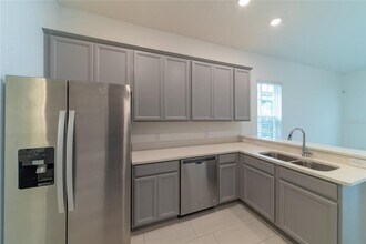 1524 Astoria Arbor Ln in Orlando, FL - Building Photo - Building Photo