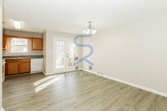 6512 Wellington Chase Ct in Lithonia, GA - Foto de edificio - Building Photo