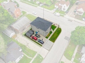 435 Mill St in Windsor, ON - Building Photo - Building Photo
