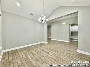 1610 Kinder Pkwy in San Antonio, TX - Building Photo - Building Photo