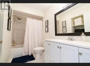 74 Kipling Ave in London, ON - Building Photo - Building Photo
