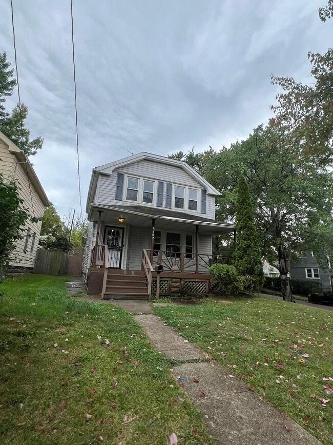8602 Jeffries Ave in Cleveland, OH - Building Photo - Building Photo