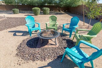 37023 N 12th St in Phoenix, AZ - Building Photo - Building Photo