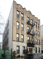 Landau Apartments