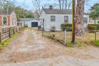 5744 Hoover Ave in Hanahan, SC - Building Photo - Building Photo