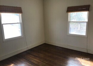 2326 E 7th St in Charlotte, NC - Building Photo - Building Photo
