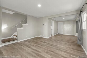 10838 Nottingham Rd in Detroit, MI - Building Photo - Building Photo