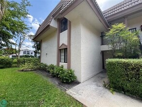 12222 Royal Palm Blvd in Coral Springs, FL - Building Photo - Building Photo
