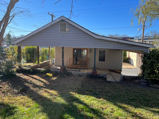 property at 10 Fayette St