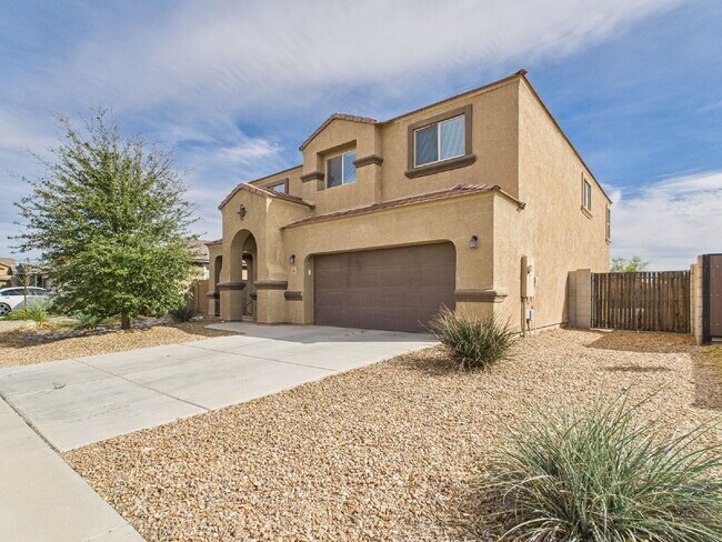 1253 E Kingman St in Casa Grande, AZ - Building Photo - Building Photo