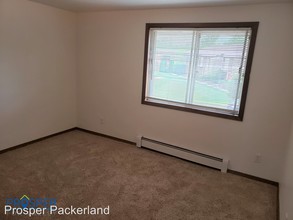 1856 Verlin Rd in Green Bay, WI - Building Photo - Building Photo