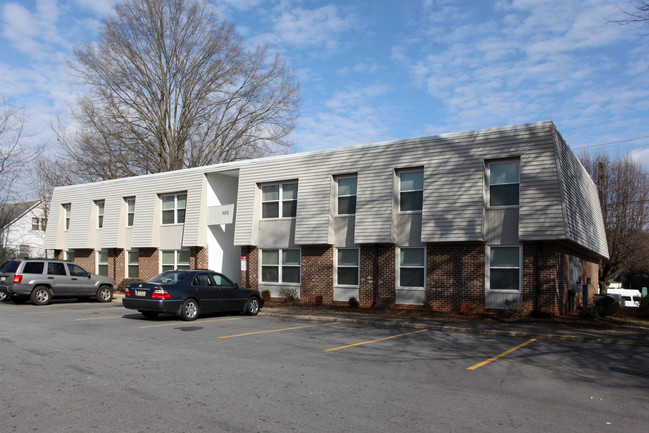 Clancy Hills Apartments in Salisbury, NC - Building Photo - Building Photo