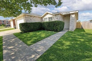 5405 Shiver Rd in Fort Worth, TX - Building Photo