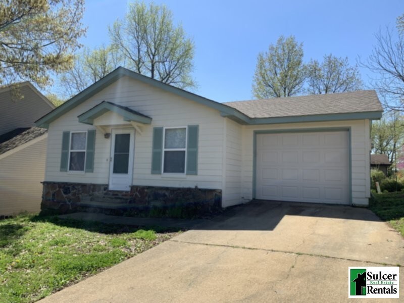 1705 Heather Ridge Dr in Jonesboro, AR - Building Photo