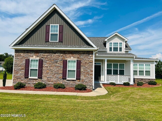 property at 3135 Emery Dr