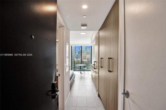 property at 121 NE 5th St