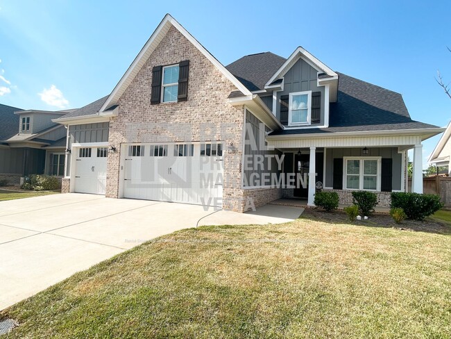 property at 113 Perth Ct