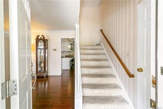 17353 Elm St in Fountain Valley, CA - Foto de edificio - Building Photo