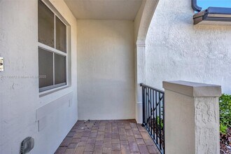 2408 SE 29th St in Homestead, FL - Building Photo - Building Photo