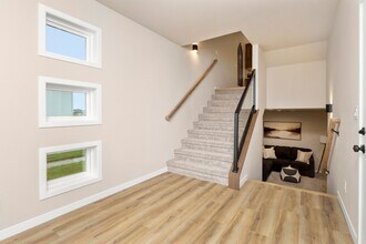 7327 Madelyn Ln S in Fargo, ND - Building Photo - Building Photo
