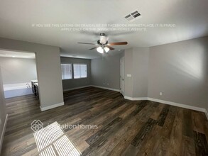 6611 Ditmars St in Las Vegas, NV - Building Photo - Building Photo