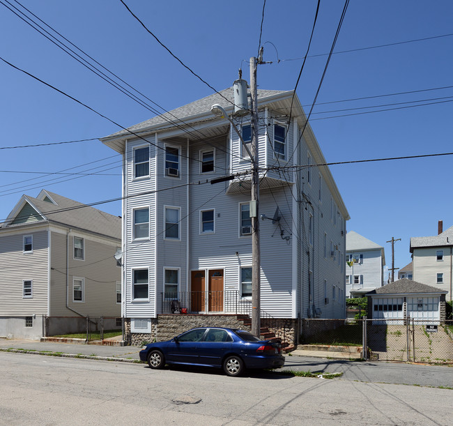 115-117 Whitman St in New Bedford, MA - Building Photo - Building Photo