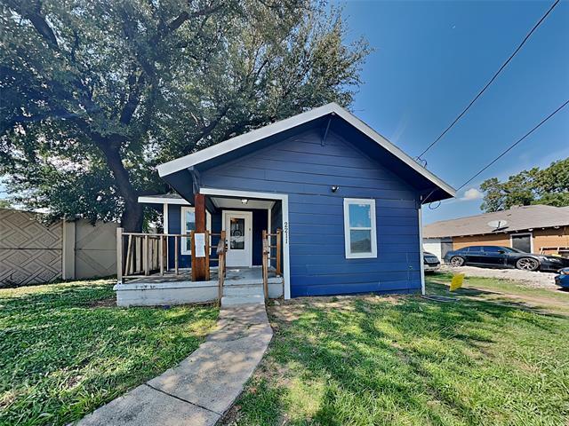 2211 Hooper St in Dallas, TX - Building Photo