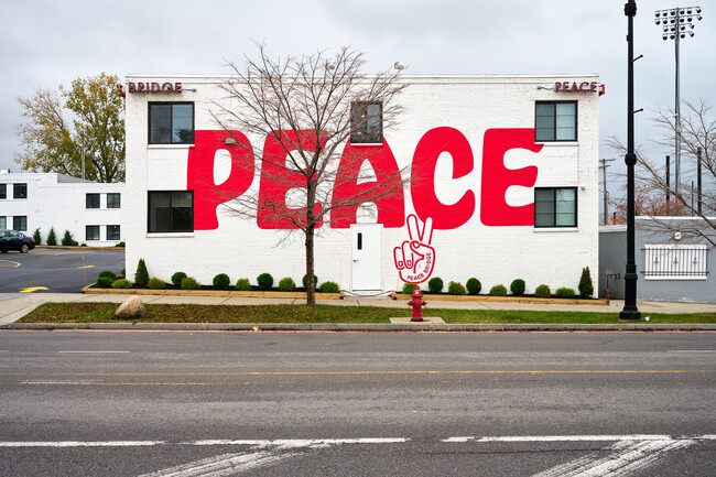 Peace Bridge Place in Buffalo, NY - Building Photo - Building Photo