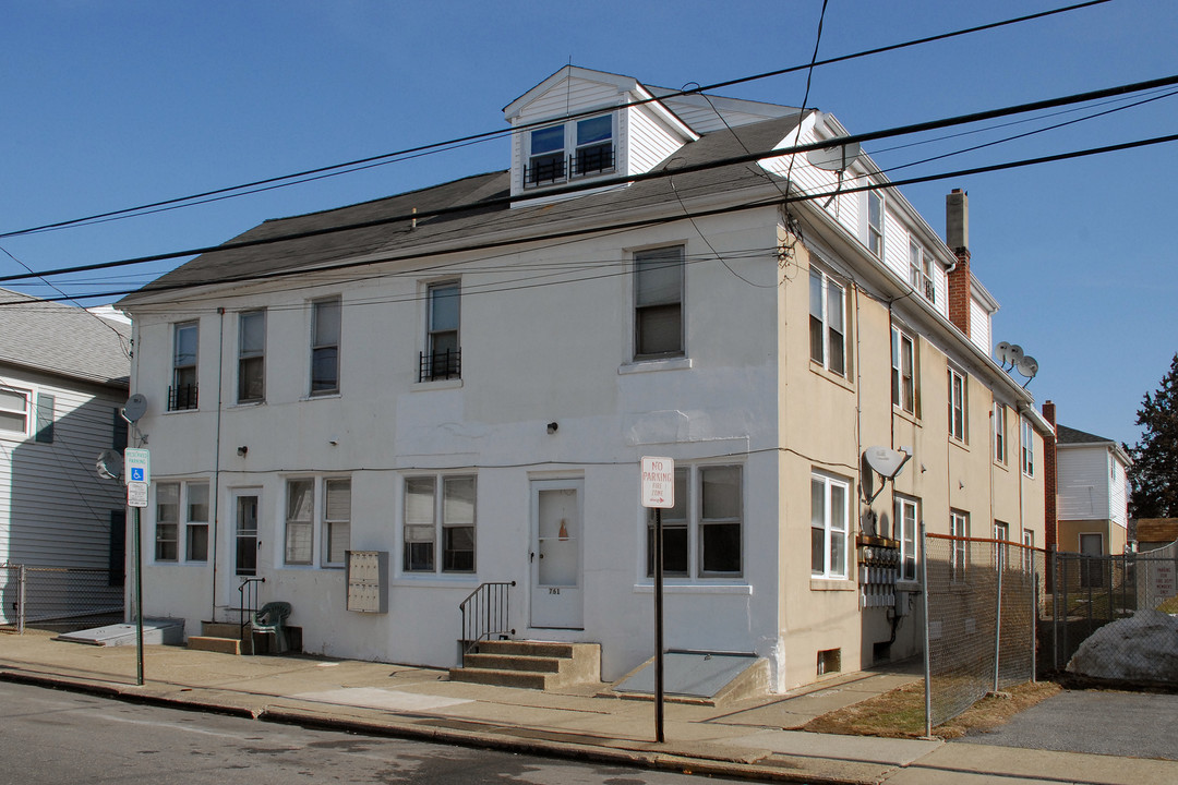 759-761 Columbus Ave in Phillipsburg, NJ - Building Photo