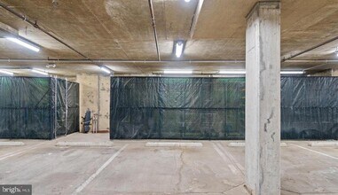 2720 Bellforest Ct in Vienna, VA - Building Photo - Building Photo