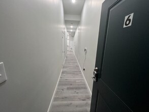 106 S 42nd St-Unit -6 in Philadelphia, PA - Building Photo - Building Photo